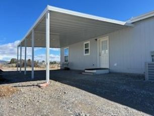 Carport attached to manufactured home