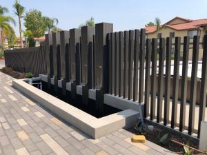 Commercial-2x4beam-fencing
